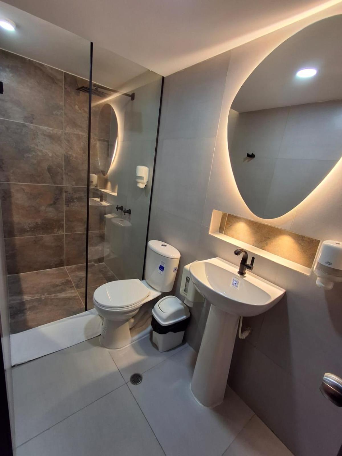 Hotel Leon Dorado Букараманга Екстериор снимка