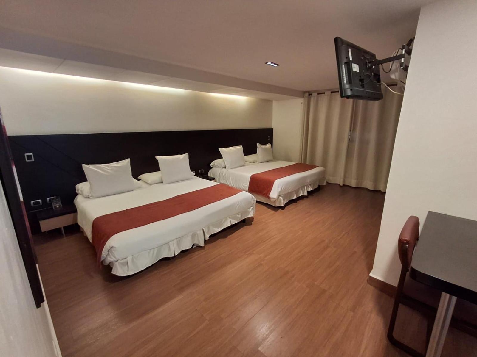 Hotel Leon Dorado Букараманга Екстериор снимка